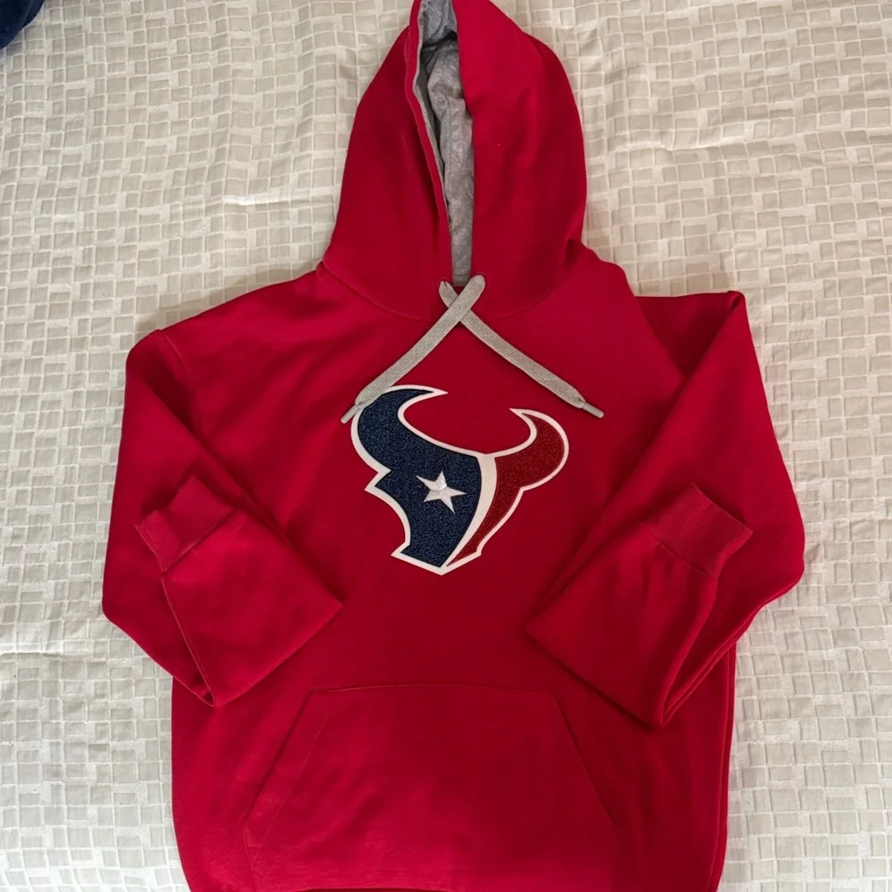 Antigua Red and Gray Women's Sweater - Picture 5 of 5